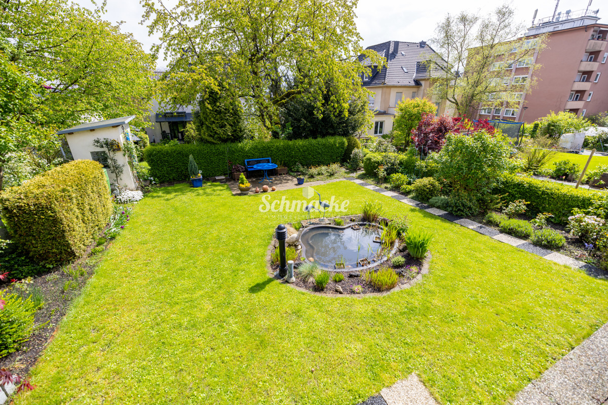 Mehrgenerationenhaus, großzügig, hell und stadtnah! Garten für die Kinder und toller Fernblick., 58097 Hagen, Reihenendhaus