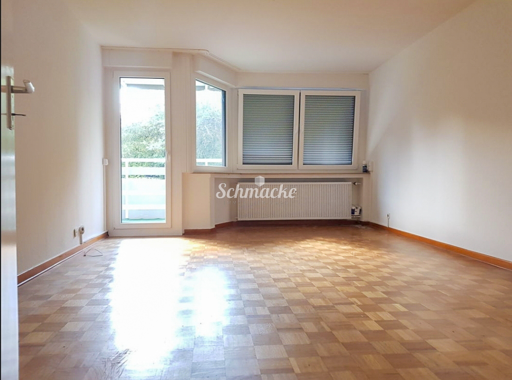 Helle Eigentumswohnung mit Loggia in ruhiger Wohngegend, 58093 Hagen, Etagenwohnung