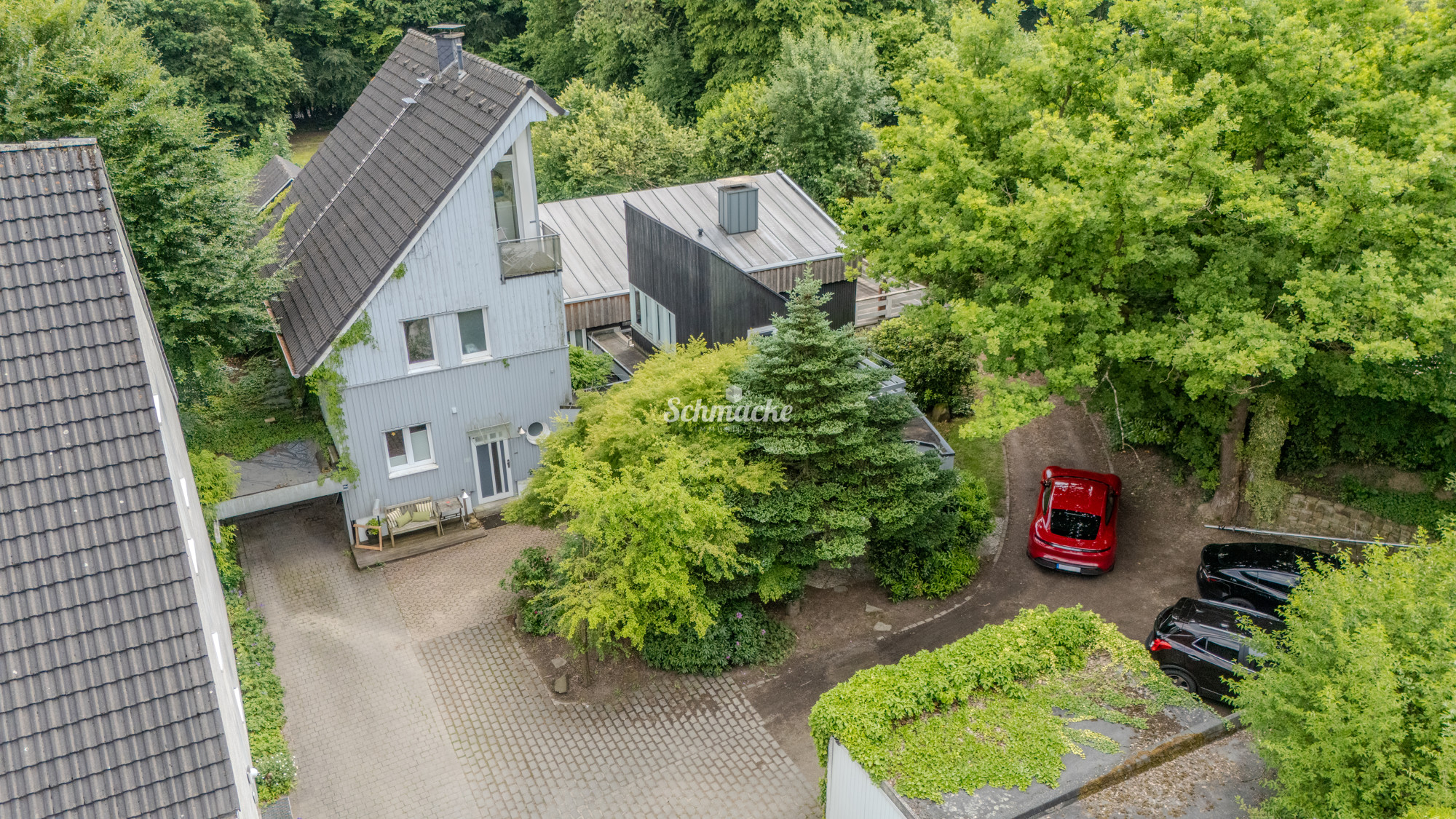 Sonniges Anwesen, zwei Häuser, Einliegerwohnung, Außenpool, Garagen, Pferdekoppel mit Pferdestall, 58313 Herdecke, Haus