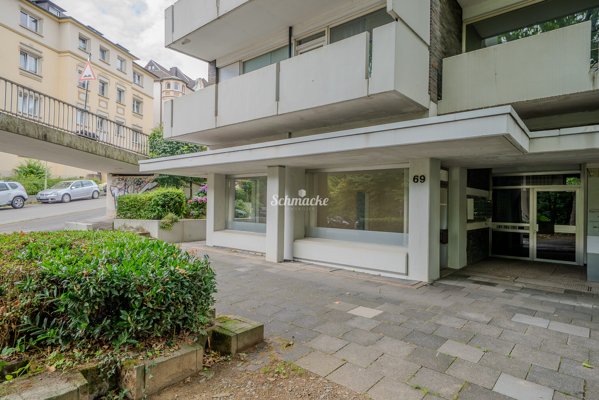 Geräumige helle Büro-/Praxisfläche mit großen Fenstern am Landgericht in Hagen, 58097 Hagen, Praxisfläche